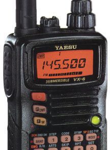 Radio Yaesu VX-6 - duobander 5W